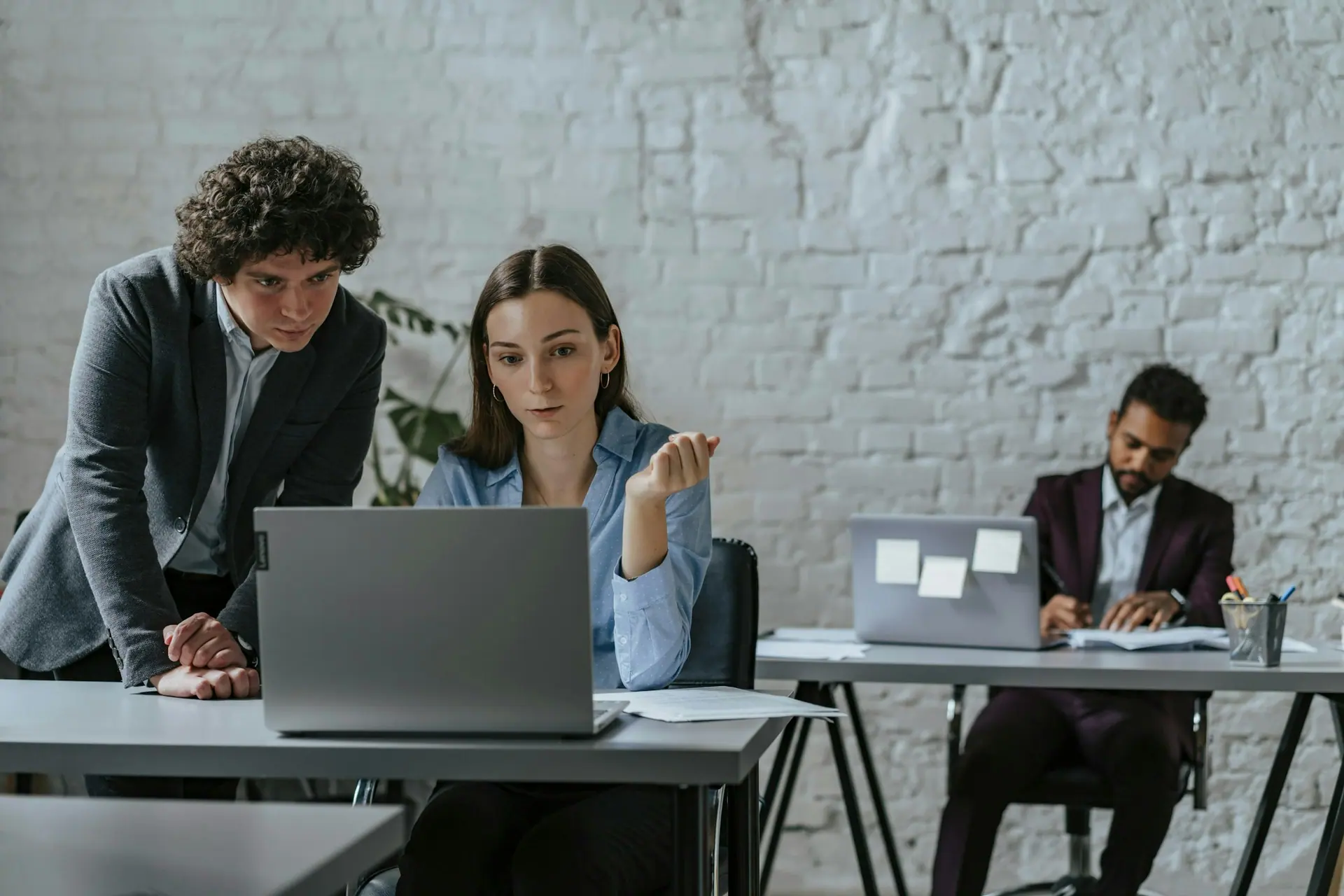 Digital operations and workflow technology in a modern business setting