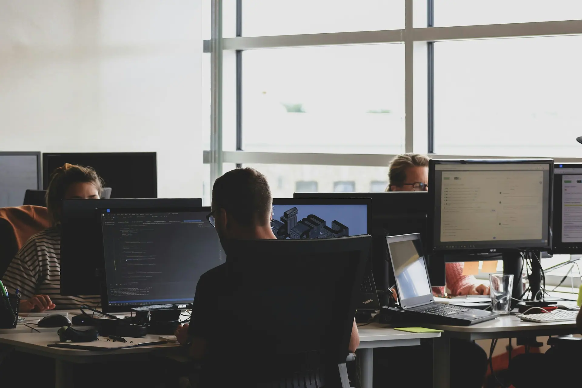 Colleagues using collaboration technology across connected business platforms